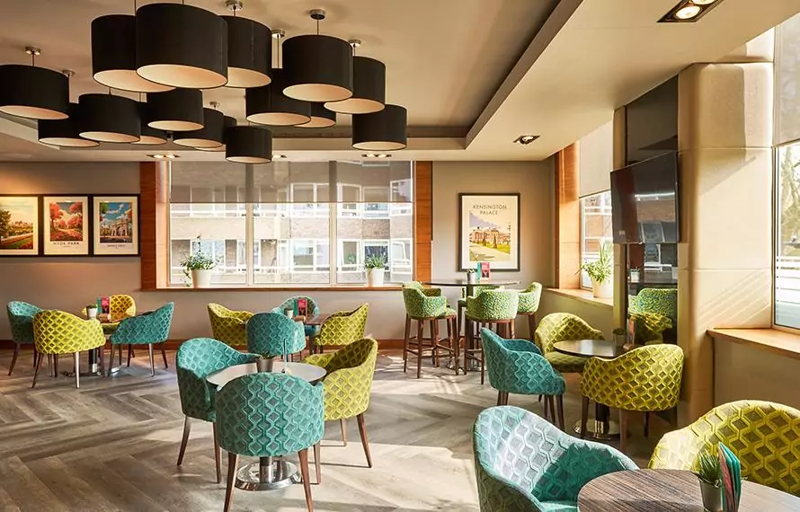 Restaurant dining