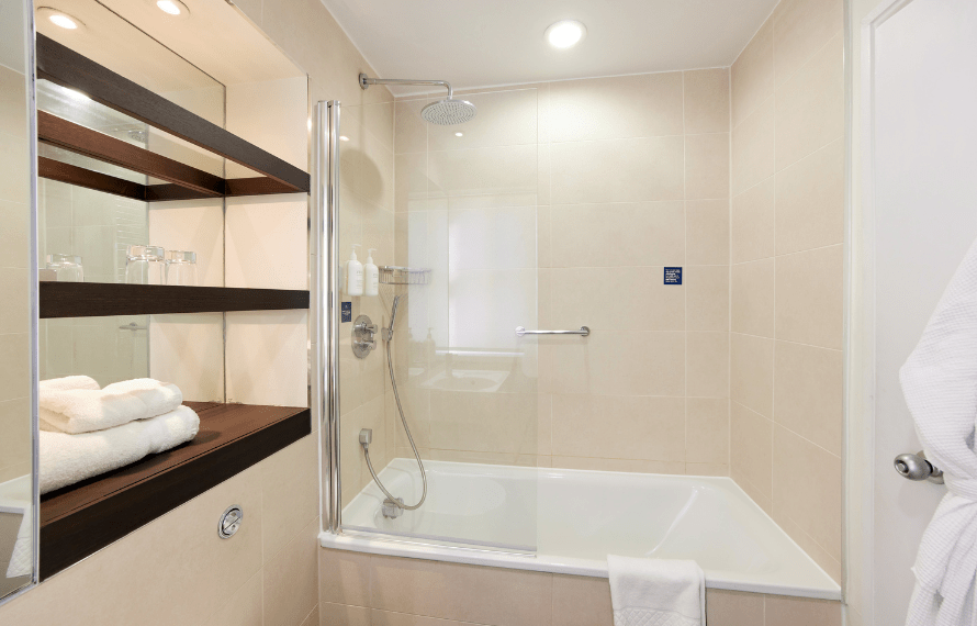 Bathroom with bathtub in executive room
