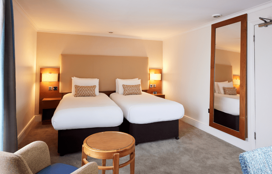 Twin beds in deluxe twin room