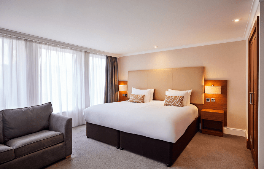 Junior suite bedroom with bed