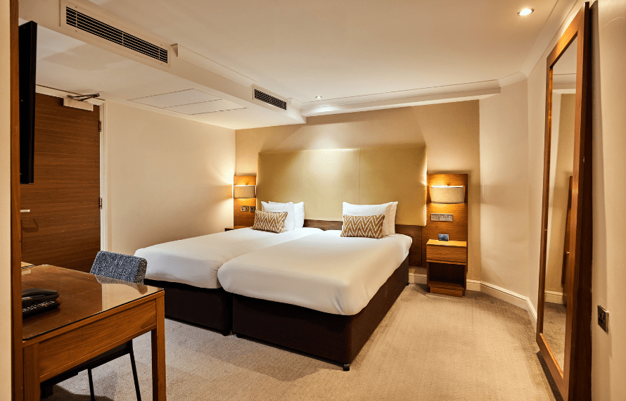 Twin beds in twin room