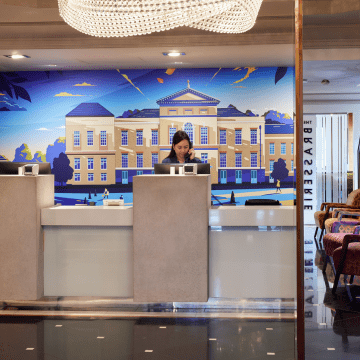 Reception at Thistle Kensington Gardens